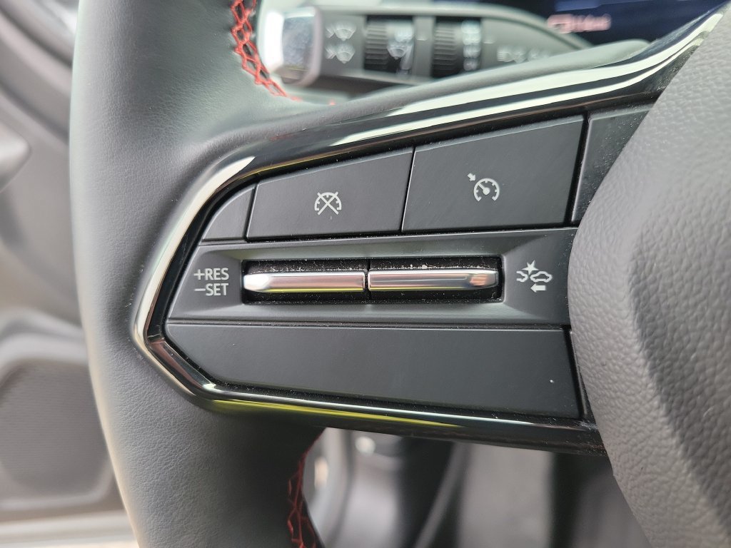 Used 2024 Chevrolet Equinox EV RS AWD/4WD image 24