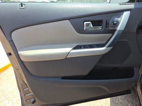 Used 2014 Ford Edge SEL w/ Equipment Group 205A FWD image 26