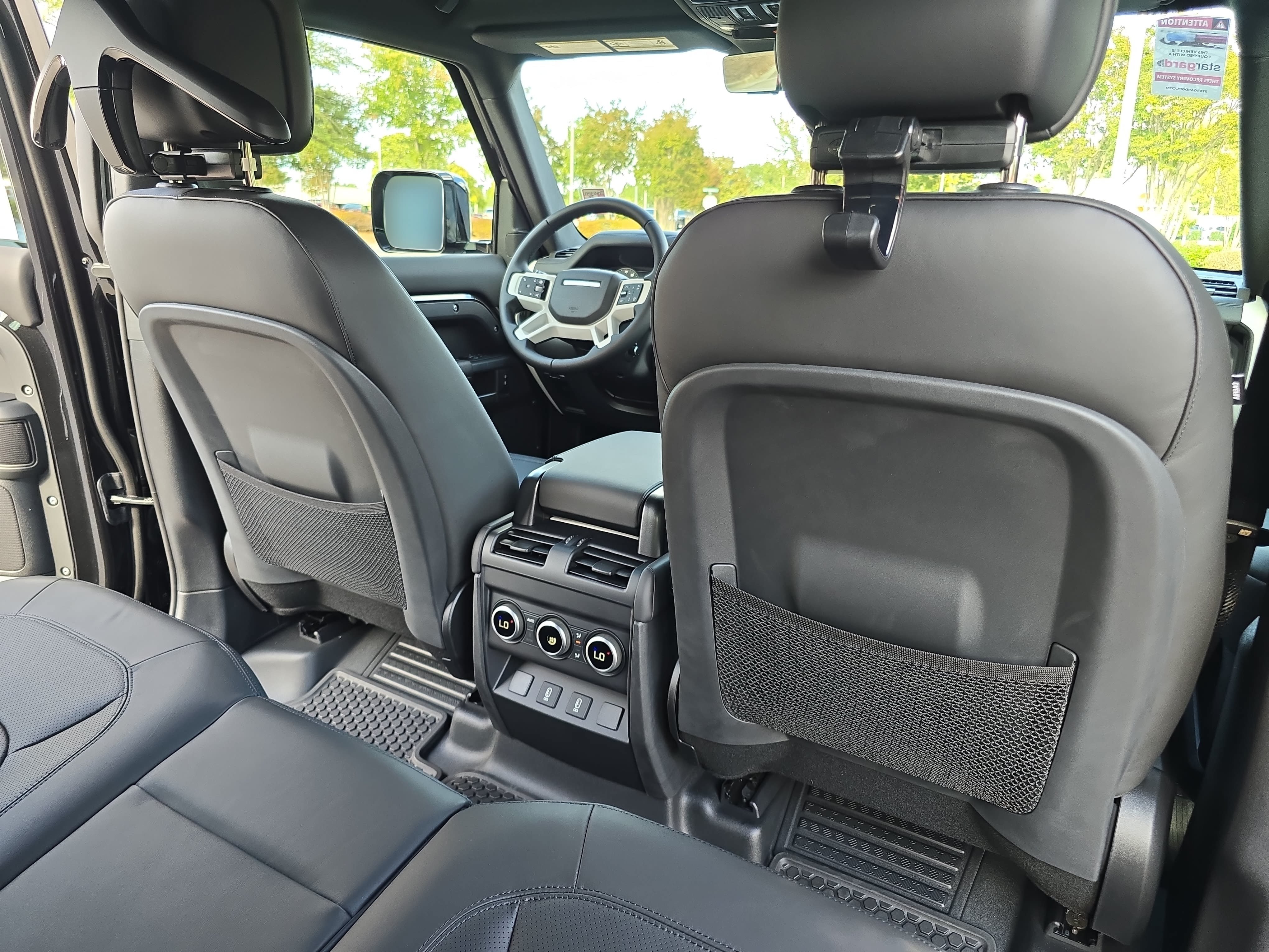 New 2026 Land Rover Defender 110 X-Dynamic SE AWD/4WD image 11