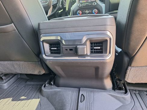 Used 2022 GMC Sierra 1500 SLT RWD image 28