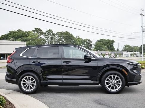 Used 2024 Honda CR-V EX image 11