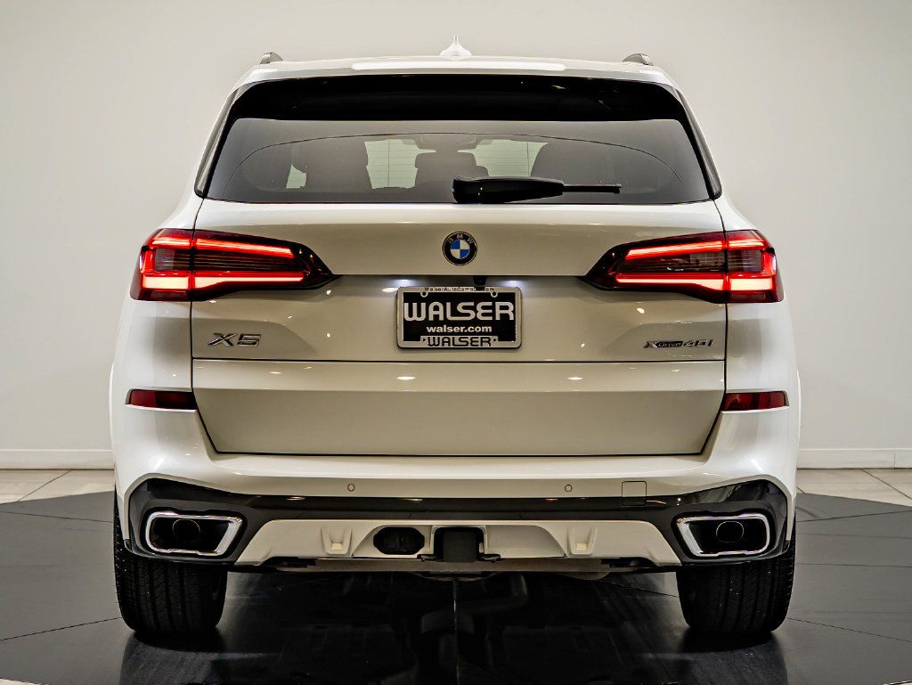 Used 2021 BMW X5 xDrive40i w/ M Sport Package AWD/4WD image 7