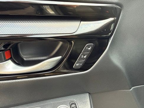 Used 2024 Honda CR-V Sport Touring image 11