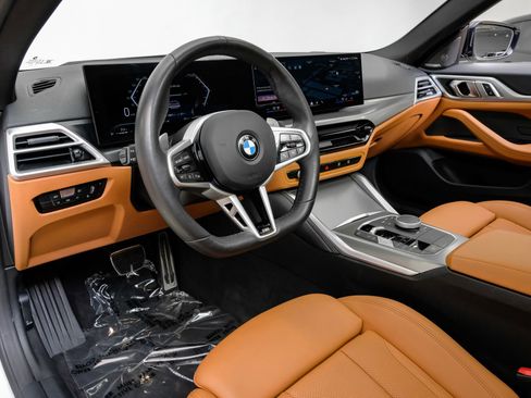 Used 2025 BMW 430i xDrive image 3