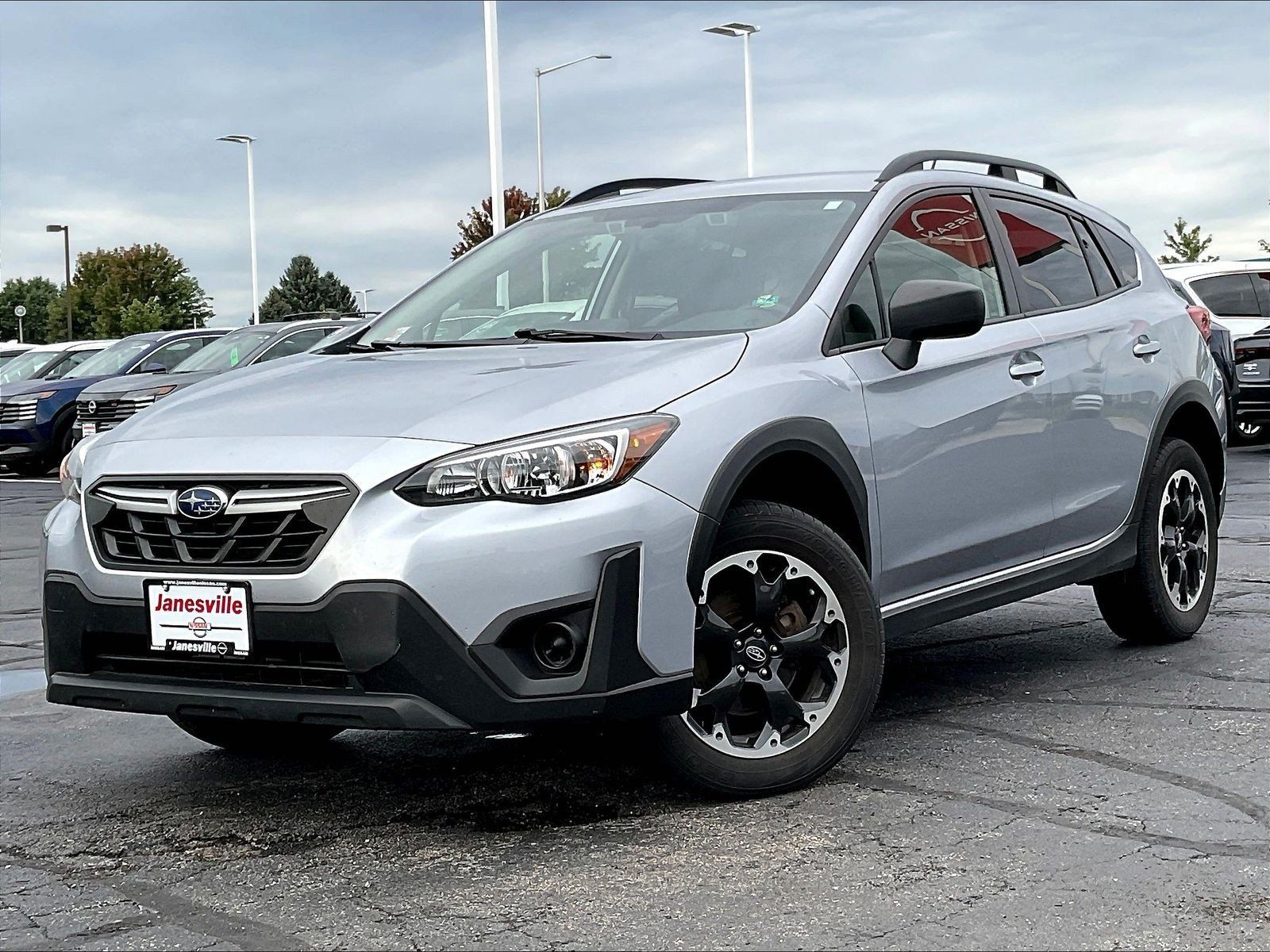 Used 2023 Subaru Crosstrek 2.0i AWD/4WD image 2