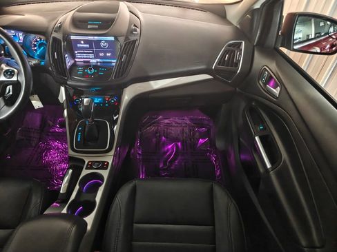 Used 2013 Ford Escape SEL w/ Class II Trailer Tow Pkg image 26