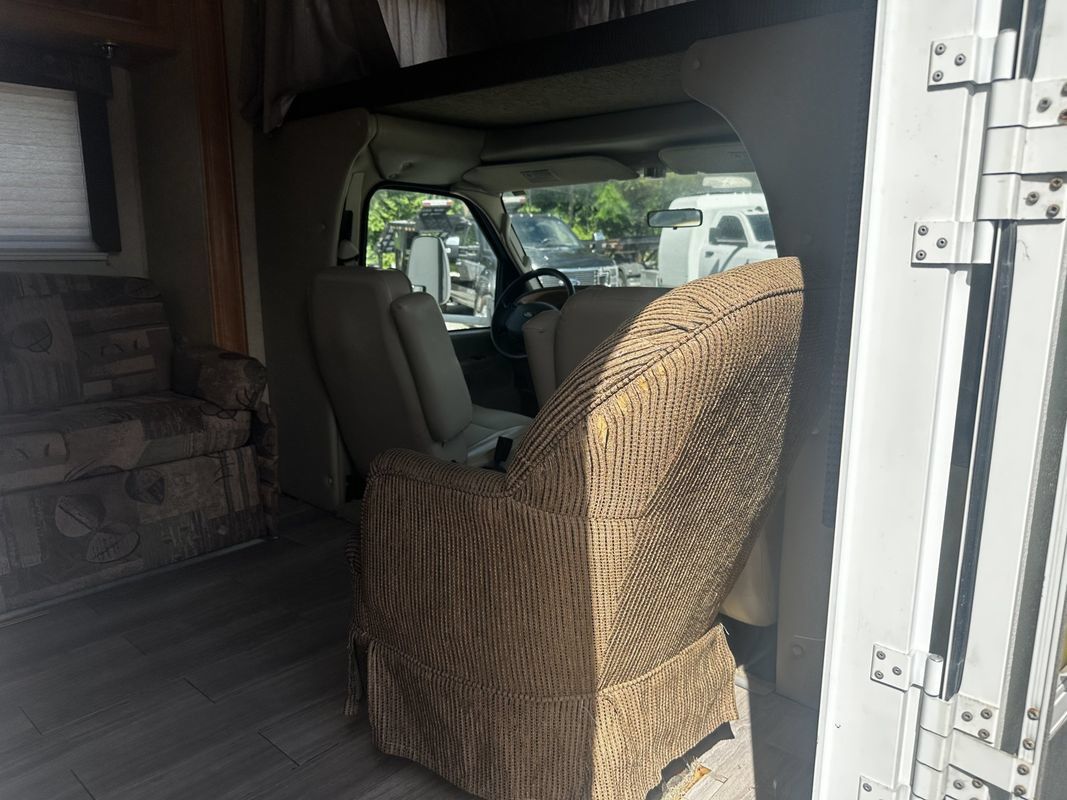 Used 2006 Ford E-450 and Econoline 450 RWD image 29