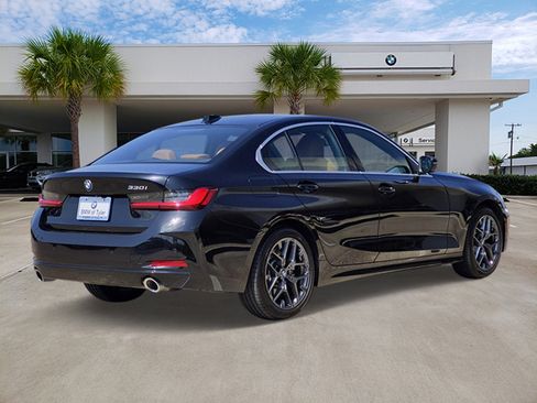 Used 2026 BMW 330i Sedan RWD image 6