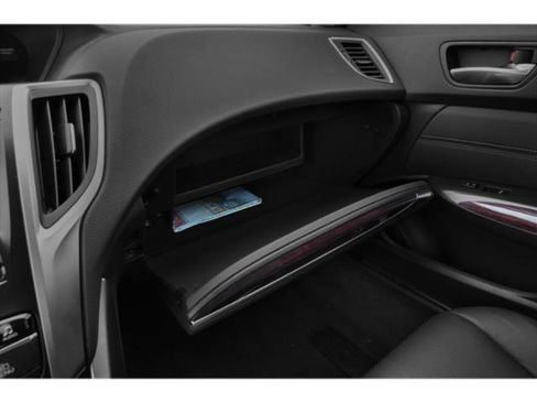Used 2015 Acura TLX w/ Technology Package FWD image 16
