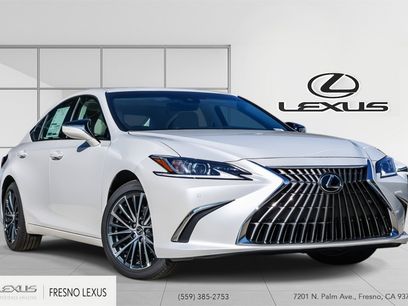 New 2025 Lexus ES 350 w/ Premium Package