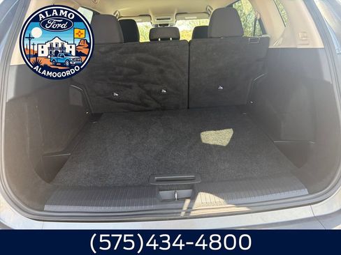 Used 2024 Nissan Rogue S FWD image 22