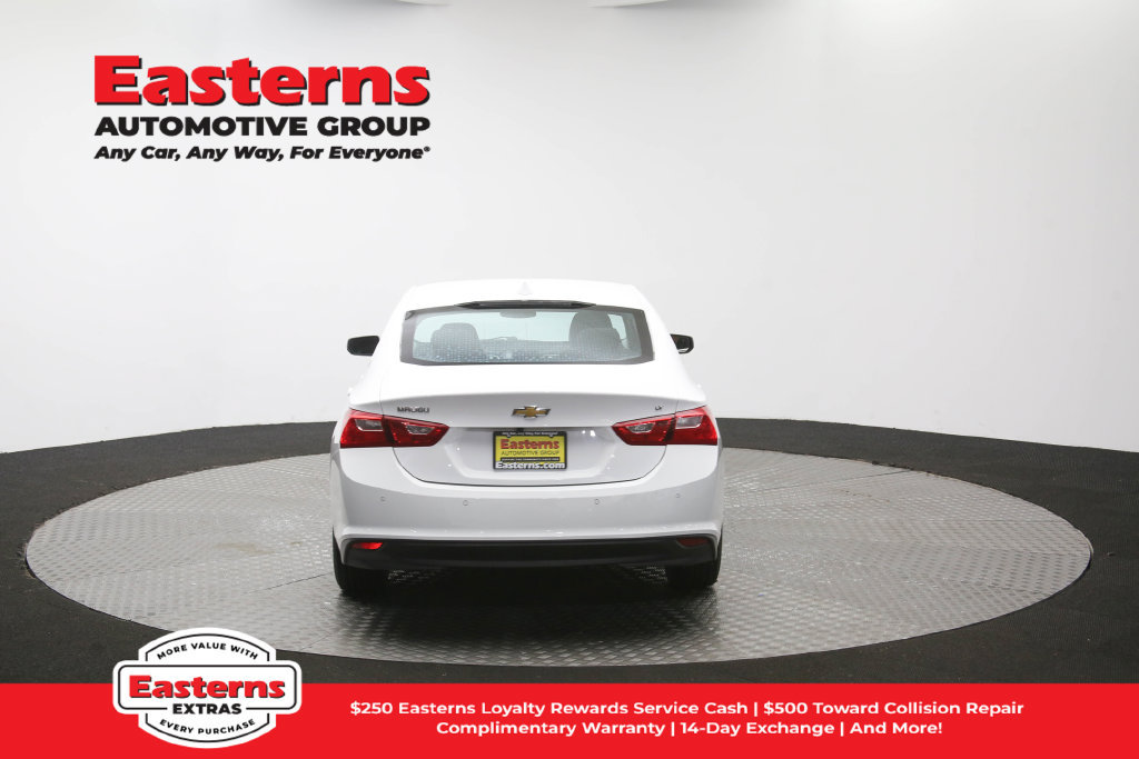 Used 2025 Chevrolet Malibu LT FWD image 39