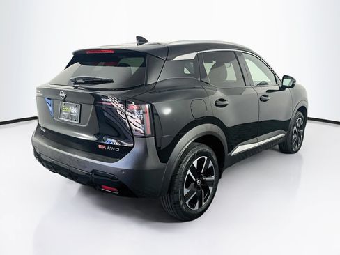 Used 2025 Nissan Kicks SR w/ Illumination Package AWD/4WD image 9