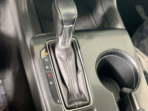 Used 2023 Honda Civic Sport image 16