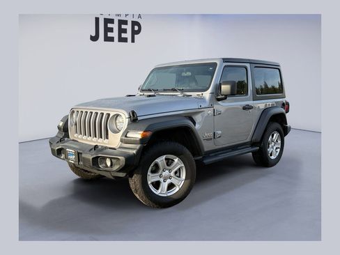 Used 2019 Jeep Wrangler Sport image 1