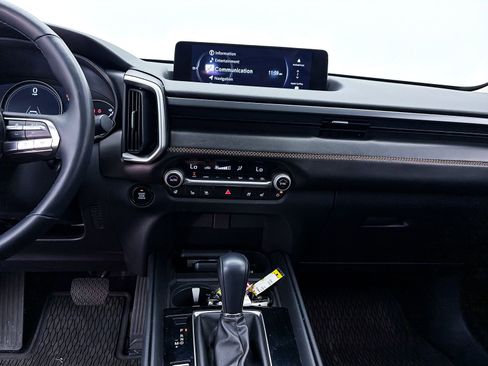 Used 2025 MAZDA CX-50 AWD 2.5 Turbo w/ Accent Package image 10