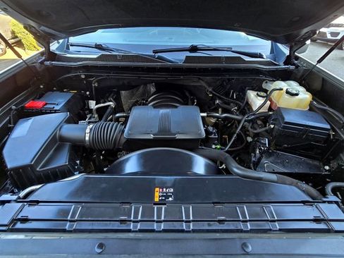 Used 2023 Chevrolet Silverado 2500 Custom w/ Custom Value Package image 24