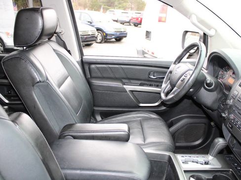 Used 2015 Nissan Armada Platinum w/ 2nd Row Captain Seat Package image 11