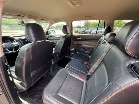 Used 2021 Volkswagen Atlas SE FWD image 13