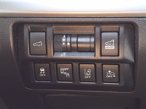 Used 2019 Subaru Outback 2.5i Premium AWD/4WD image 34
