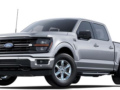 New 2025 Ford F150 XLT w/ Equipment Group 302A MID