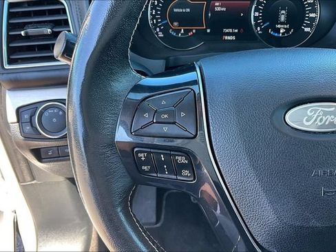 Used 2018 Ford Explorer Platinum AWD/4WD image 15