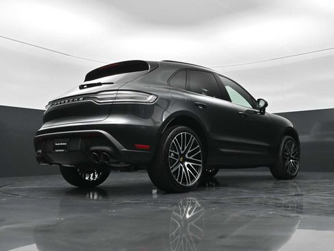 New 2026 Porsche Macan AWD/4WD image 41