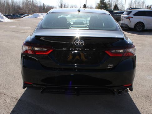Used 2024 Toyota Camry SE w/ Cold Weather Package image 6