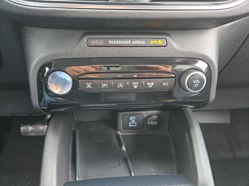 Used 2023 Ford Escape Platinum AWD/4WD image 20