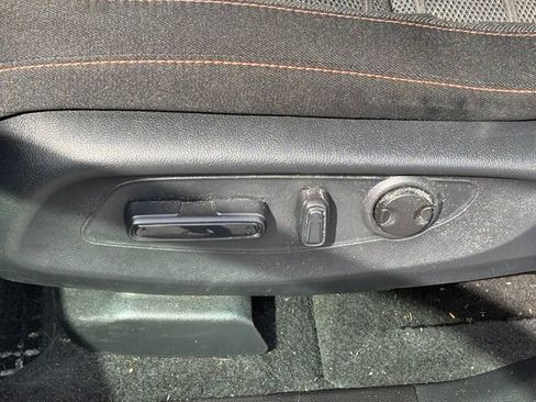 Used 2025 Honda CR-V Sport image 7