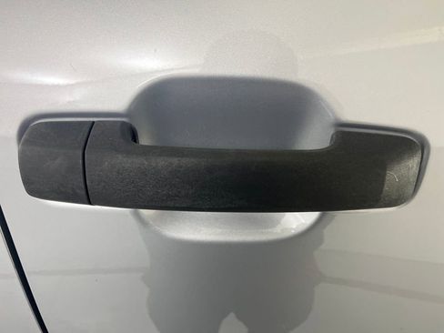 Used 2016 Toyota Tundra SR5 image 47