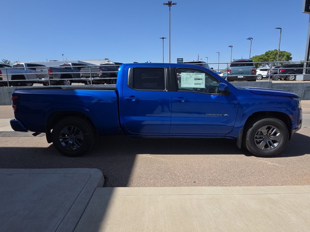 New 2027 Nissan Frontier SV w/ All-Weather Content Package RWD image 4