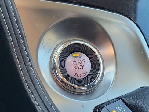 Used 2023 Nissan Maxima SV w/ Floor Mat Group image 11