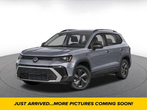 Used 2026 Volkswagen Taos S FWD image 1
