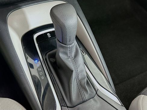 Used 2023 Toyota Corolla LE image 24