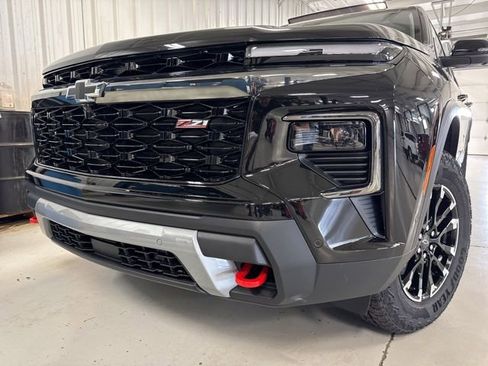 New 2026 Chevrolet Traverse Z71 w/ Enhanced Driving Package AWD/4WD image 39