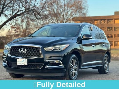 Used 2020 INFINITI QX60 Luxe w/ Essential Package image 14