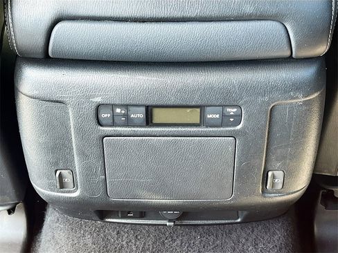 Used 2020 Nissan Armada SL w/ Premium Package image 34