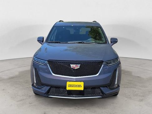 Certified 2025 Cadillac XT6 Sport w/ Platinum Package AWD/4WD image 8