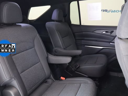 Used 2025 Chevrolet Traverse LT w/ Driver Confidence Package FWD image 21