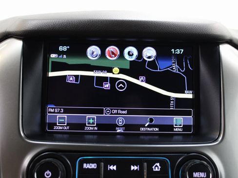 Used 2020 Chevrolet Suburban Premier image 33