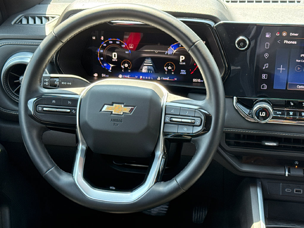 Used 2025 Chevrolet Colorado LT RWD image 13