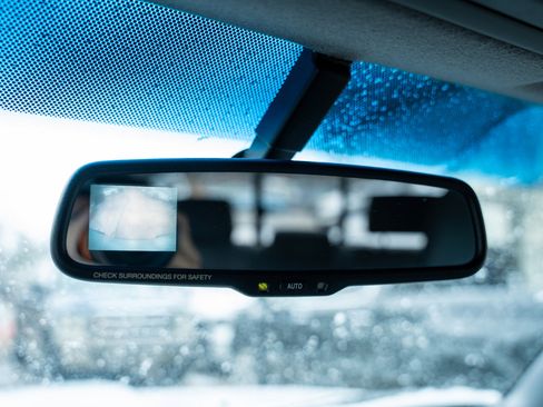 Used 2011 Toyota Tacoma TRD Off Road Double Cab 6' Bed image 18