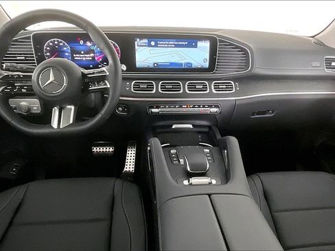 New 2026 Mercedes-Benz GLS 450 4MATIC image 5