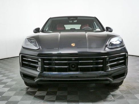 New 2026 Porsche Cayenne Coupe AWD/4WD image 37