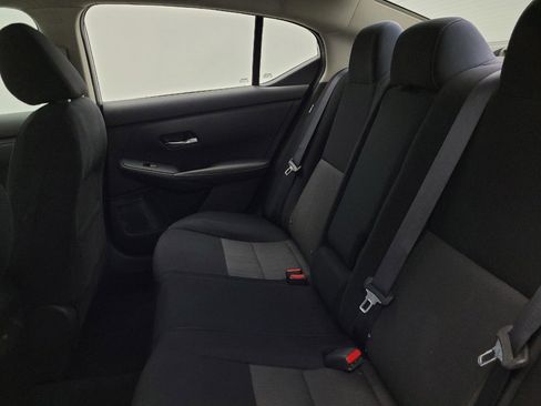 Used 2020 Nissan Sentra SV image 18