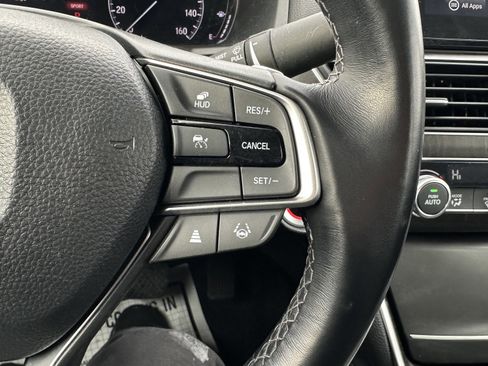 Used 2021 Honda Accord Touring image 21