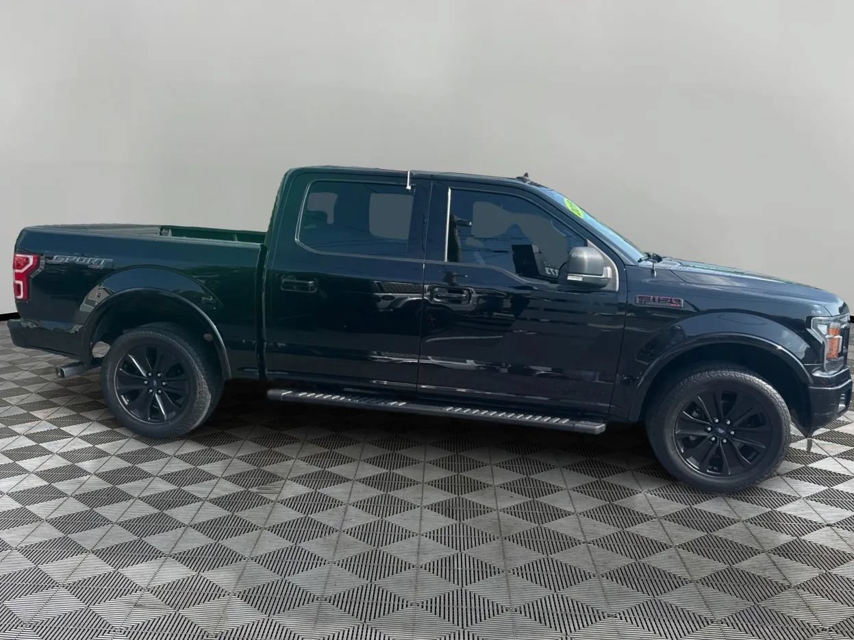 Used 2019 Ford F150 XLT w/ Equipment Group 302A Luxury AWD/4WD image 4