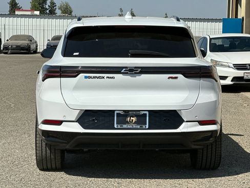 Used 2024 Chevrolet Equinox EV RS AWD/4WD image 5