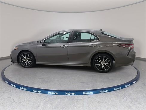 Certified 2024 Toyota Camry SE image 8